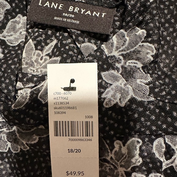 Lane Bryant Fitted Sheer Mock-Neck Mesh Floral Top Size 18/20 - Picture 2 of 11